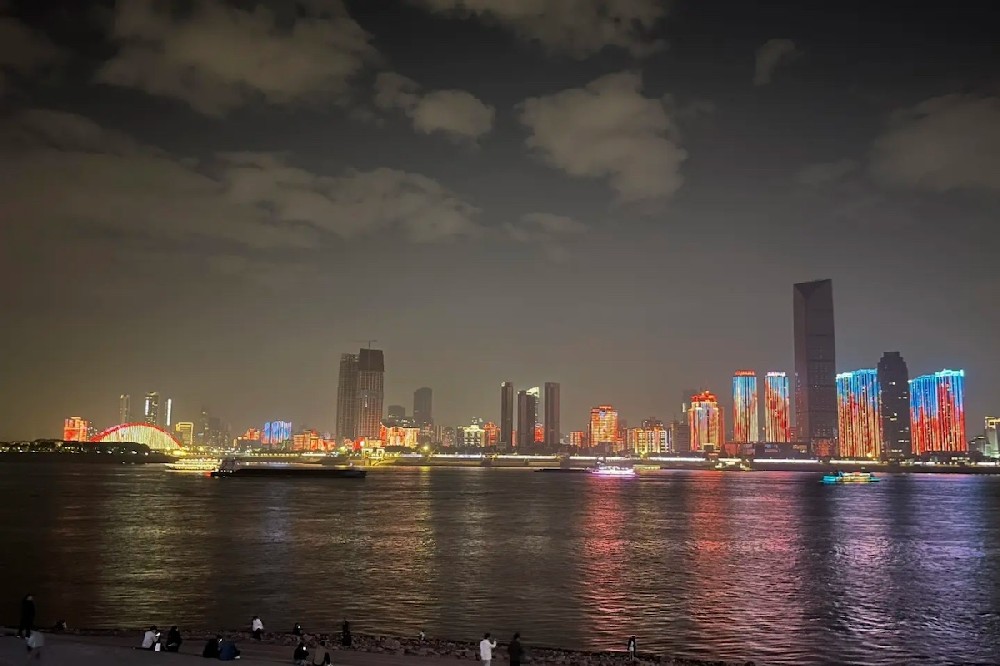 武漢夜生活TOP榜：熱門桑拿與夜網(wǎng)論壇強(qiáng)烈推薦